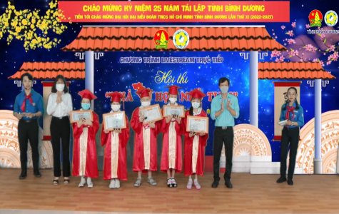 Vui học lịch sử trực tuyến