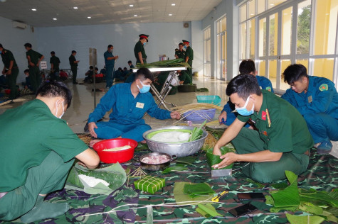 Hội thi gói nấu bánh chưng, bánh tét