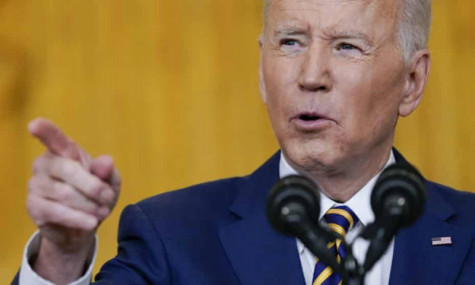 Năm đầu tiên vất vả của ông Biden