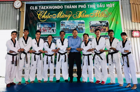 Đại hội TDTT tỉnh Bình Dương lần thứ VI năm 2022: Khai mạc hai môn Taekwondo và bơi lội