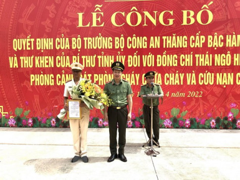 Tôn vinh hành động dũng cảm cứu 4 người của Trung úy Thái Ngô Hiếu