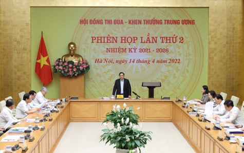 Thủ tướng chủ trì phiên họp thứ 2 Hội đồng Thi đua-Khen thưởng Trung ương