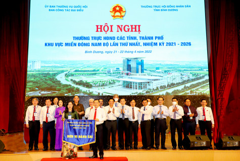 Hội nghị thường trực HĐND các tỉnh, thành phố khu vực miền Đông Nam Bộ: Chia sẻ nhiều kinh nghiệm hay nhằm nâng cao chất lượng hoạt động