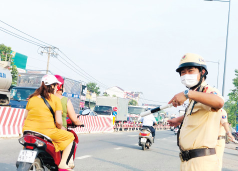 Nỗ lực hạn chế kẹt xe, tai nạn giao thông trong dịp lễ