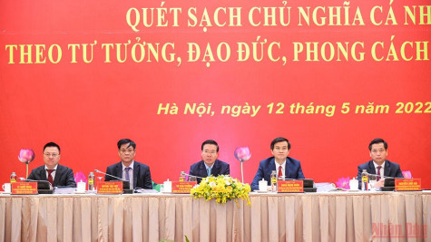 Hội thảo khoa học quốc gia "Nâng cao đạo đức cách mạng, quét sạch chủ nghĩa cá nhân theo tư tưởng, đạo đức, phong cách Hồ Chí Minh"