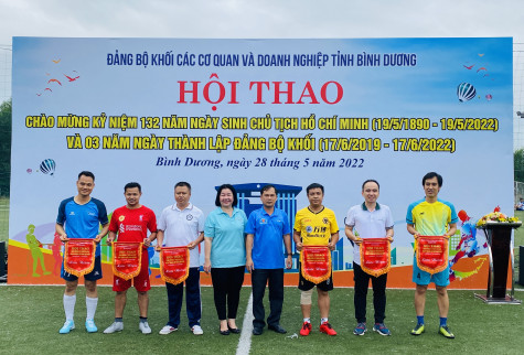 Khai mạc Hội thao Đảng bộ khối các cơ quan và doanh nghiệp tỉnh