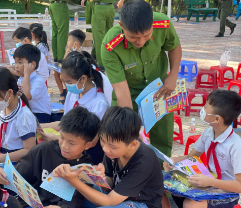 Tuyên truyền phòng, chống ma túy cho học sinh tiểu học