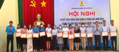 Liên đoàn lao động Tx.Bến Cát: Sơ kết hoạt động công đoàn 6 tháng đầu năm 2022