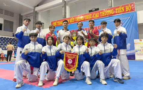 Câu lạc bộ karate TX.Bến Cát: Hướng đến những thành tích cao hơn