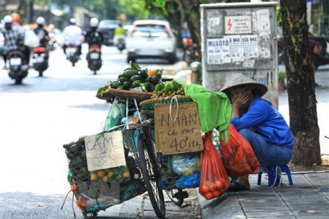 Bắc Bộ tiếp tục nắng nóng, hai tỉnh Bắc Kạn và Cao Bằng có mưa to