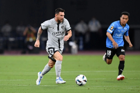 Messi giúp PSG thắng đội của Chanathip