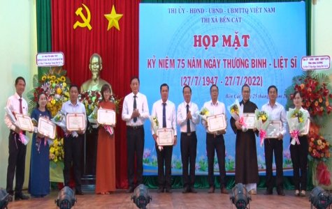 TX.Bến Cát: Họp mặt kỷ niệm 75 năm Ngày Thương binh - Liệt sĩ