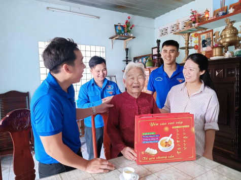 Hành trình “Tôi yêu Tổ quốc tôi - Tôi yêu Bình Dương”