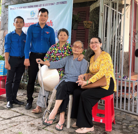 Hội Liên hiệp Phụ nữ các cấp: Nhiều hoạt động ý nghĩa kỷ niệm Ngày Thương binh - Liệt sĩ