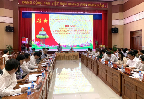 Lãnh đạo Tỉnh ủy Bình Dương làm việc với Ban Thường vụ Thị ủy Tân Uyên