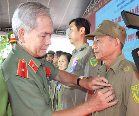 Bình Dương có 9 khu dân cư thực hiện mô hình Khu dân cư an toàn về an ninh trật tự và phòng cháy chữa cháy