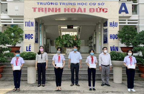 Tất cả vì học sinh thân yêu