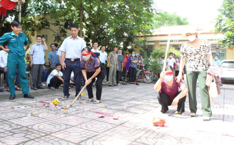 Hưởng ứng “Ngày hội toàn dân bảo vệ an ninh tổ quốc”: Sôi nổi các hoạt động ở cơ sở