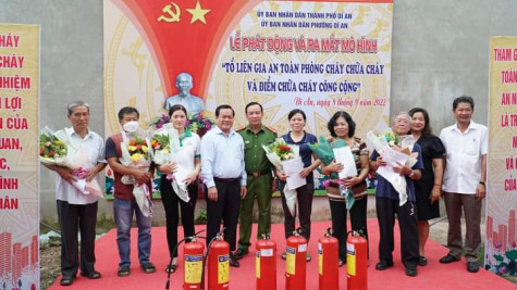 TP.Dĩ An: Ra mắt mô hình “Tổ liên gia an toàn phòng cháy chữa cháy và điểm chữa cháy công cộng”