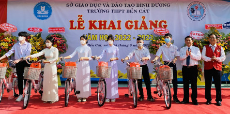 Thực hiện tốt chương trình “Tiếp sức đến trường”