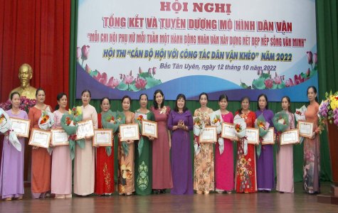 Hội LHPN Bắc Tân Uyên: Tổng kết, tuyên dương mô hình dân vận và hội thi dân vận khéo