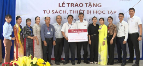 Ngân hàng Nông nghiệp và Phát triển nông thôn chi nhánh Dầu Tiếng : Trao tặng trang thiết bị cho trường THCS An Lập