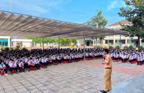 Tuyên truyền pháp luật về giao thông cho thanh thiếu niên