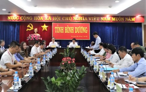 Tìm giải pháp tháo gỡ khó khăn cho doanh nghiệp, người lao động