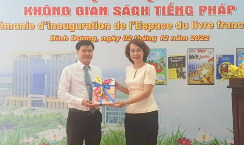 Thư viện tỉnh: Khai trương “Không gian sách tiếng Pháp”