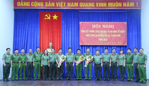 Tổng kết phong trào “Thi đua vì an ninh Tổ quốc” Khối thi đua Công an huyện, thị, thành phố