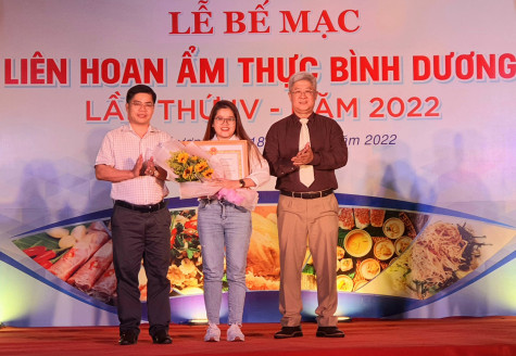 Liên hoan ẩm thực tỉnh Bình Dương lần IV-2022: Hàng ngàn lượt người dân, du khách tham quan, thưởng thức ẩm thực