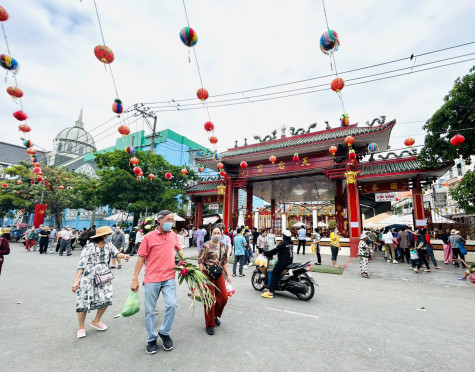 Bà Nguyễn Thu Cúc, Chủ tịch UBND Tp.Thủ Dầu Một: Bảo đảm một mùa lễ hội an toàn, để lại nhiều ấn tượng tốt đẹp...