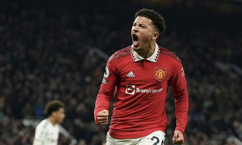 Man Utd thoát thua dù bị dẫn hai bàn