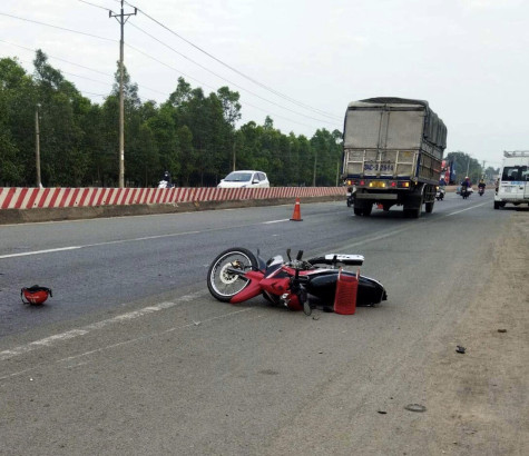 Liên tiếp xảy ra 2 vụ tai nạn giao thông chết người