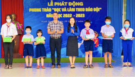 Hội đồng Đội tỉnh Bình Dương: Phát động phong trào “Đọc và làm theo báo Đội”