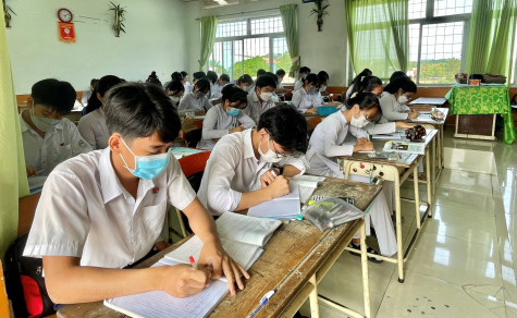 Bắt đầu ôn thi cho học sinh lớp 12