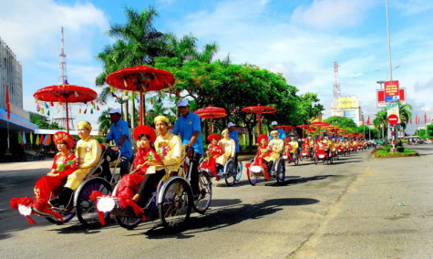 Miền Trung nền nhiệt tăng cao, Thủ đô Hà Nội oi bức