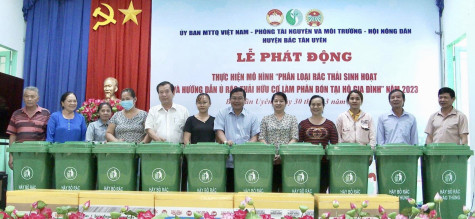 Ủy ban MTTQ Việt Nam huyện Bắc Tân Uyên: Phối hợp thực hiện mô hình phân loại rác thải