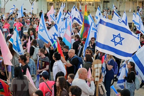 Israel: Hàng chục nghìn người biểu tình phản đối cải cách tư pháp