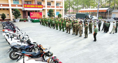 Bảo đảm an ninh trật tự, an toàn giao thông trong dịp lễ: Tăng cường tuần tra, chủ động trước các tình huống