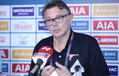 HLV Philippe Troussier: “Nếu muốn vô địch, bạn không được sợ hãi”