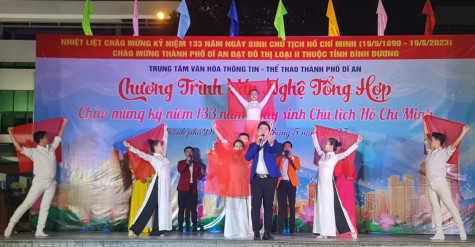 Đặc sắc chương trình văn nghệ "Sáng mãi tên Người - Hồ Chí Minh"