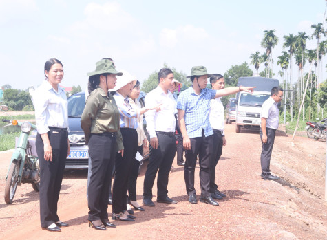 HĐND TP.Thuận An: Giám sát công tác bồi thường giải phóng mặt bằng tại phường An Thạnh, xã An Sơn