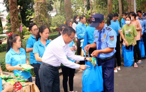 Liên đoàn lao động TP.Thủ Dầu Một: Đa dạng các hoạt động chăm lo người lao động