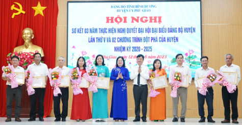 Đảng bộ huyện Phú Giáo: Đoàn kết, nỗ lực vượt khó hoàn thành và vượt nhiều chỉ tiêu nghị quyết đề ra