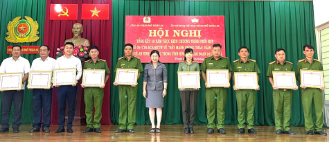 Phong trào toàn dân bảo vệ an ninh Tổ quốc ngày càng phát huy hiệu quả