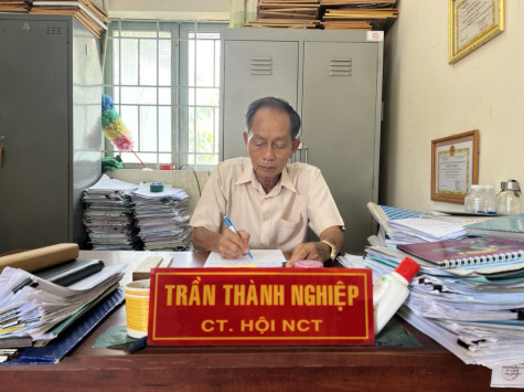 Chữ “Tâm”, chữ “Tín”, chữ “Tình” của một người thầy