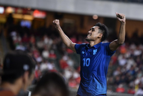 Thái Lan thắng Hong Kong 1-0