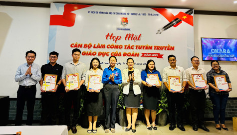 Họp mặt cán bộ làm công tác tuyên truyền, giáo dục của Đoàn