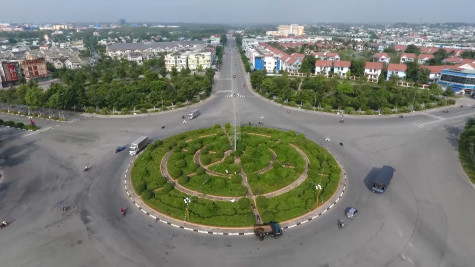 Nỗ lực đạt đô thị loại II, phát triển văn minh, hiện đại